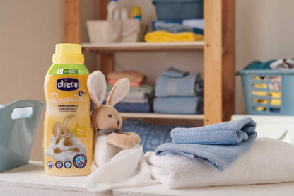 Chicco Sensitive Tender Touch – Zbutës për Rrobat e Bebit 0+, 750 ml – foto 3