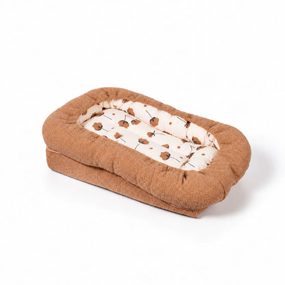 Fole Anti-Refluks për Bebe Teddy – Mini Shtrat me Pjerrësi 12°