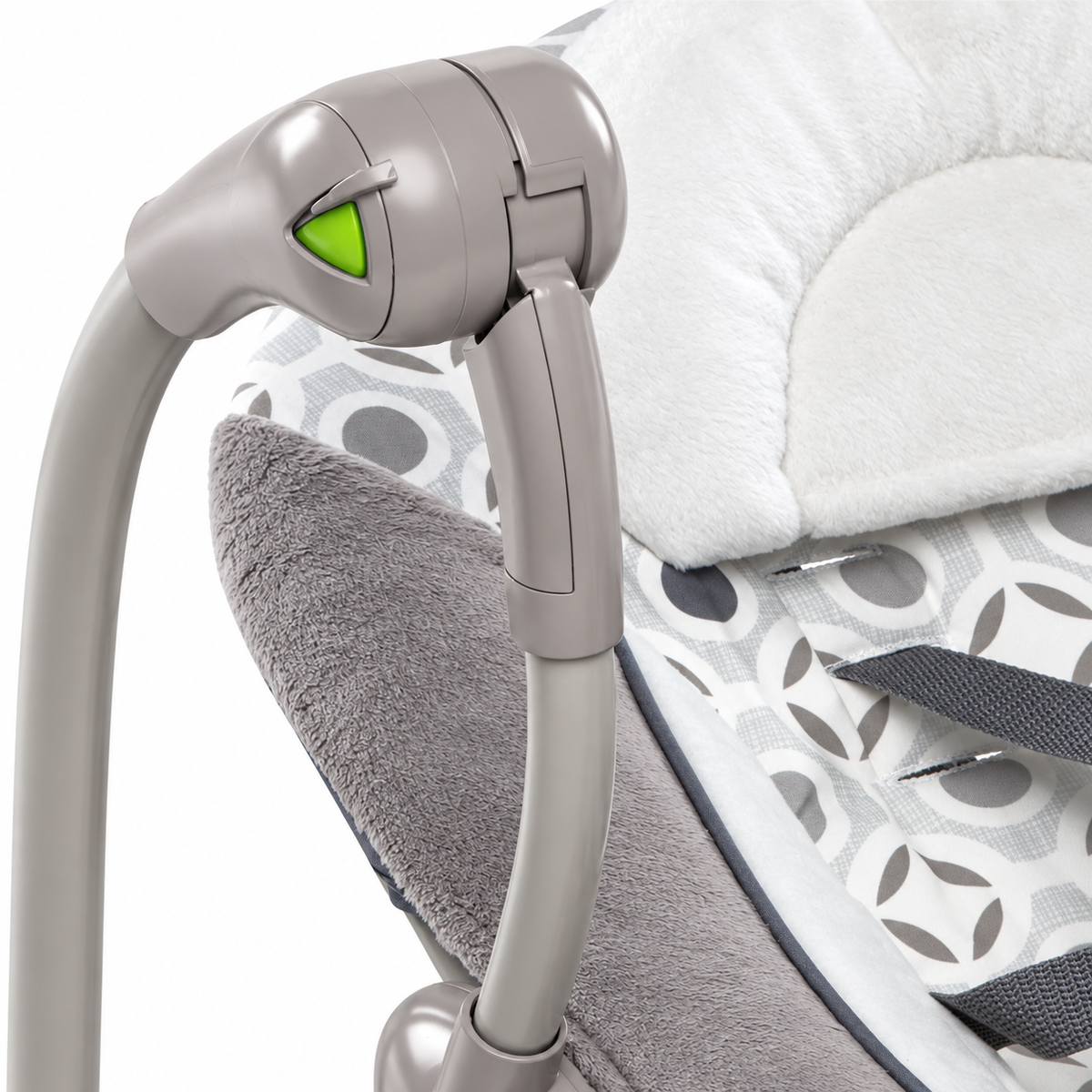 Ingenuity ConvertMe Swing-2-Seat Orson – Luhatëse dhe Ulëse Portative 2-në-1 për Bebe