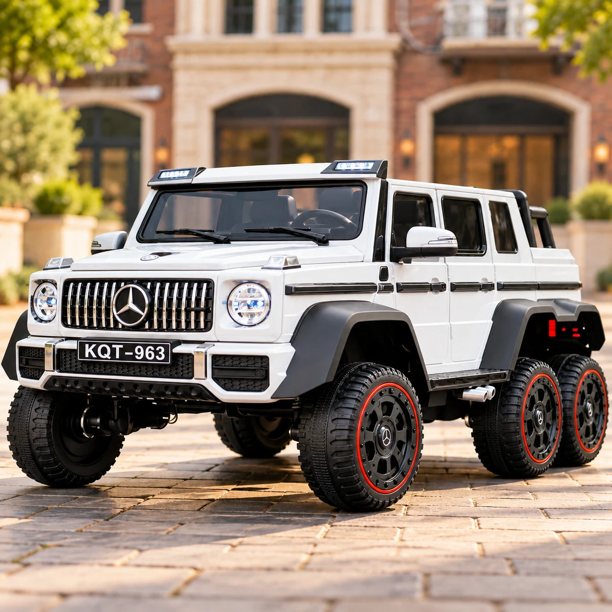 Mercedes G63 6x6 – Makinë Elektrike 12V për Fëmijë me 6 Rrota dhe 2 Ulëse