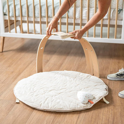 Nattou Vendlojë për Bebe – Hark Druri dhe Lodra