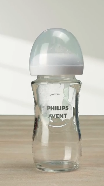Philips Avent Natural Response – Shishe Qelqi për Bebe 240 ml, 1m+ (SCY933/01)