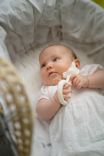 Sophie la girafe® So’Pure Ring Teether – Unazë Kafshimi prej 100% Gome Natyrale