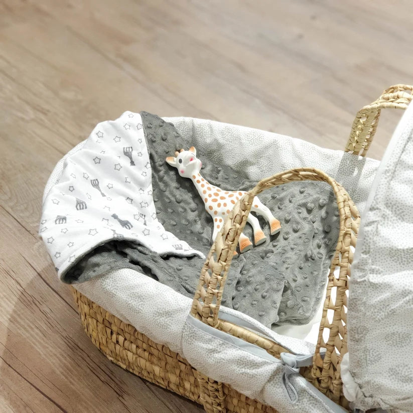 Sophie la girafe® Sophie’doux Blanket – Set me Batanije të Butë dhe Sophie Original